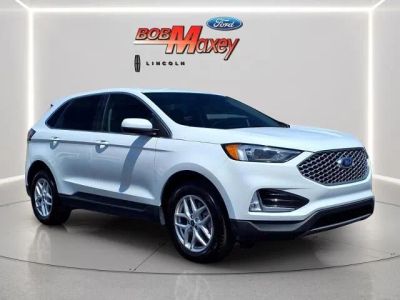2023 Ford Edge — rear three-quarter view