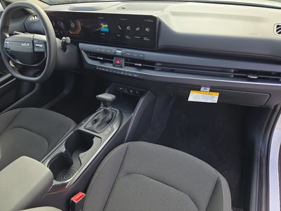 2026 Kia K4 — photo 11 view