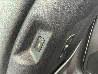 2025 Kia Sportage — photo 11 view
