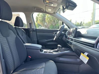 2026 Kia Sorento — photo 24 view