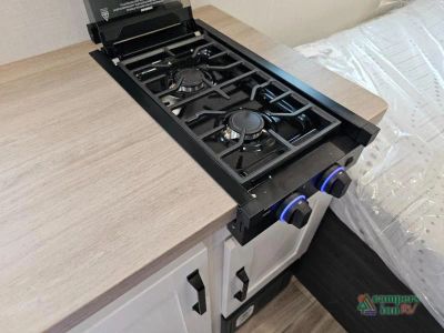 2027 Venture RV Campbound — photo 17 view