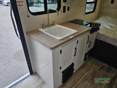 2027 Venture RV Campbound — photo 14 view
