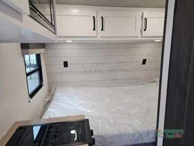 2027 Venture RV Campbound — photo 32 view