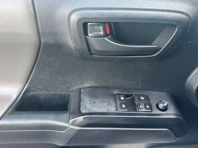 2020 Toyota Tacoma - Photo 12