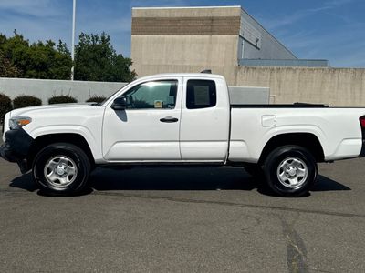 2020 Toyota Tacoma - Photo 9