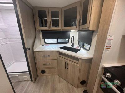 2027 Grand Design Imagine XLS — photo 40 view