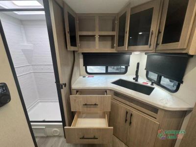 2027 Grand Design Imagine XLS — photo 41 view