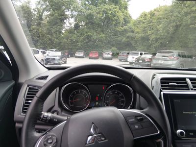 2024 Mitsubishi Outlander Sport — photo 13 view