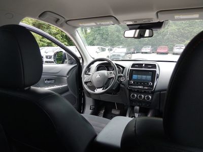 2024 Mitsubishi Outlander Sport — photo 19 view