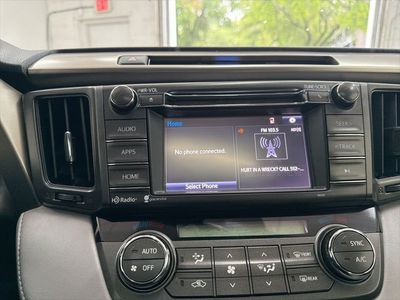 2015 Toyota RAV4 - Photo 32