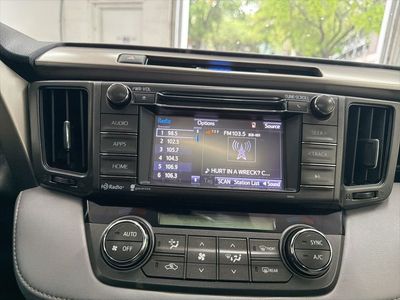 2015 Toyota RAV4 - Photo 31