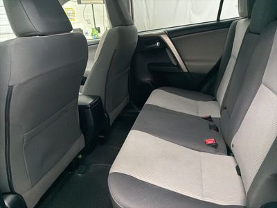 2015 Toyota RAV4 - Photo 19