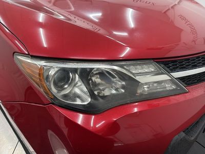 2015 Toyota RAV4 - Photo 8