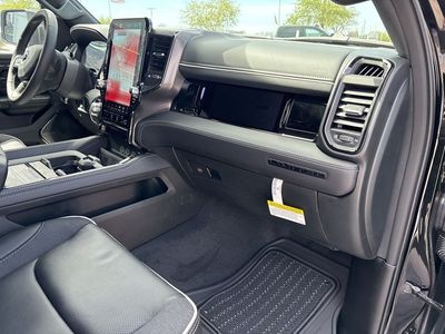 2026 RAM 1500 — photo 55 view