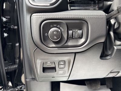 2026 RAM 1500 — photo 64 view