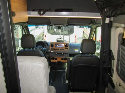 2026 Winnebago REVEL - Photo 5