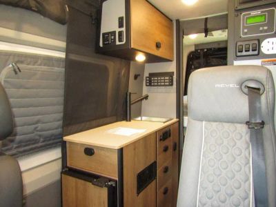 2026 Winnebago REVEL - Photo 9