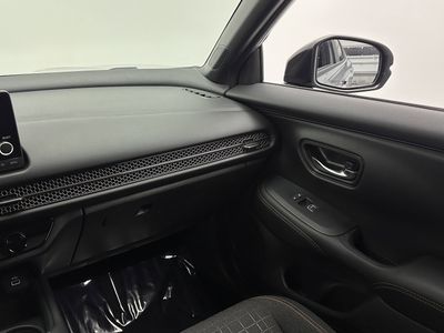 2025 Honda HR-V - Photo 25