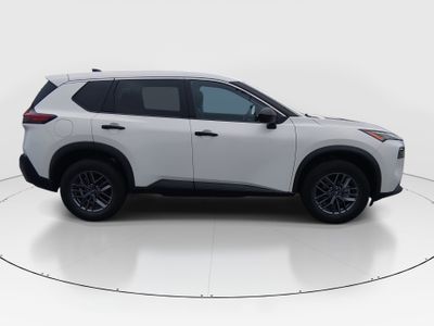 2022 Nissan Rogue - Photo 8