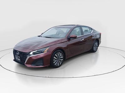 2024 Nissan Altima - Photo 3