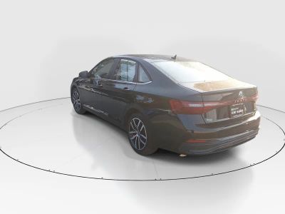 2025 Volkswagen Jetta - Photo 5