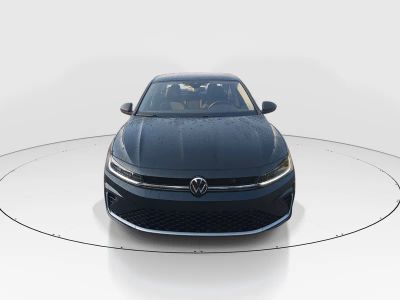 2025 Volkswagen Jetta - Photo 2
