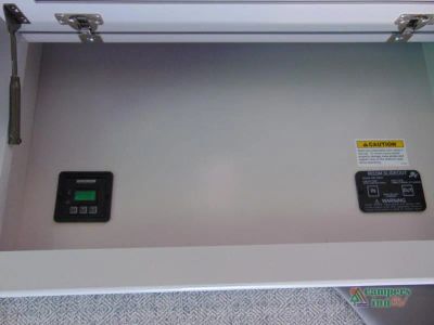 2025 Fleetwood RV Bounder — photo 39 view
