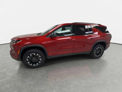2025 Chevrolet Traverse — detail view