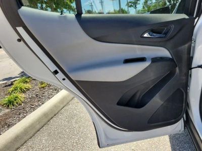 2023 Chevrolet Equinox — photo 14 view