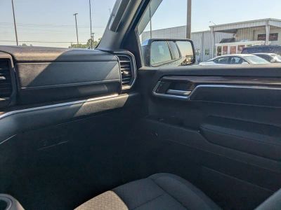 2023 Chevrolet Silverado 1500 — photo 15 view