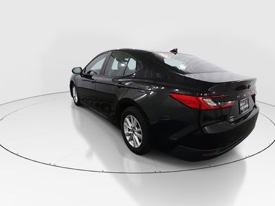 2025 Toyota Camry — detail view