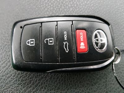 2025 Toyota Camry — photo 15 view
