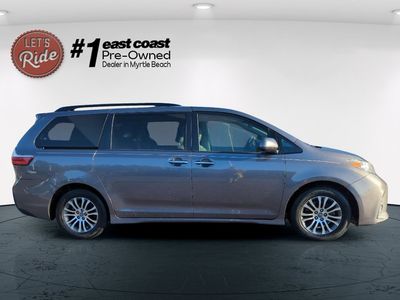 2019 Toyota Sienna - Photo 4