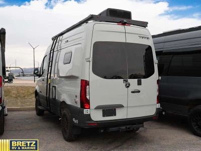 2026 Tiffin Motorhomes GH1 - Photo 2