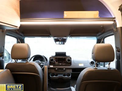 2026 Tiffin Motorhomes GH1 - Photo 13