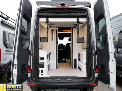 2026 Tiffin Motorhomes GH1 - Photo 17
