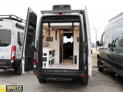 2026 Tiffin Motorhomes GH1 - Photo 4