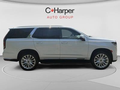 2022 Cadillac Escalade Luxury in Crystal White Tricoat — front three-quarter view
