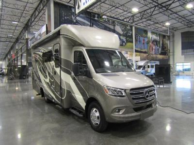 2021 Entegra QWEST - Photo 1