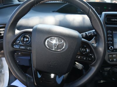 2021 Toyota Prius - Photo 12