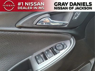 2023 Chevrolet Malibu - Photo 10