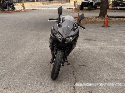 2026 Kawasaki Ninja 650 - Photo 7