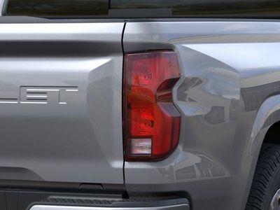 2026 Chevrolet Colorado - Photo 11