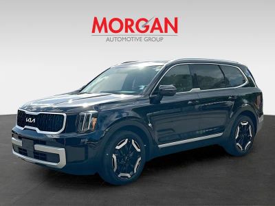 2024 Kia Telluride — rear three-quarter view