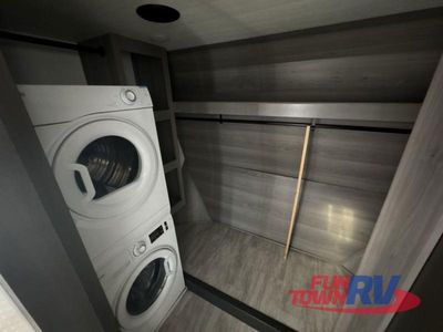 2024 Keystone RV Montana - Photo 37