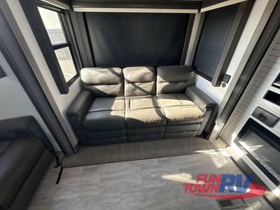 2024 Keystone RV Montana - Photo 22