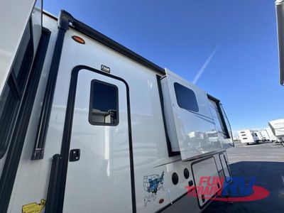 2024 Keystone RV Montana - Photo 7