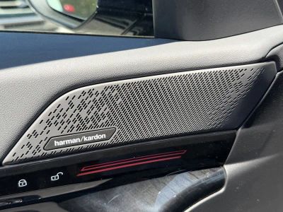 2026 BMW 5 Series — photo 28 view
