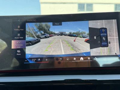 2026 BMW 5 Series — photo 29 view