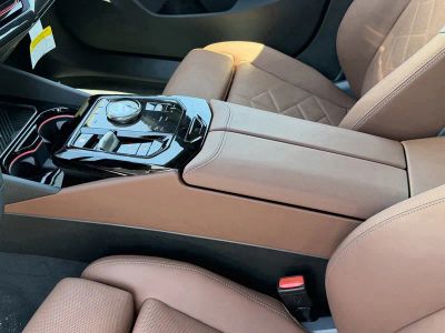 2026 BMW 5 Series — photo 26 view